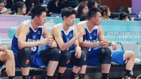 [CN] 南京理工大學CUBA籃球員魯明達酒店私拍 LU MINGDA – CUBA BASKETBALL PLAYER